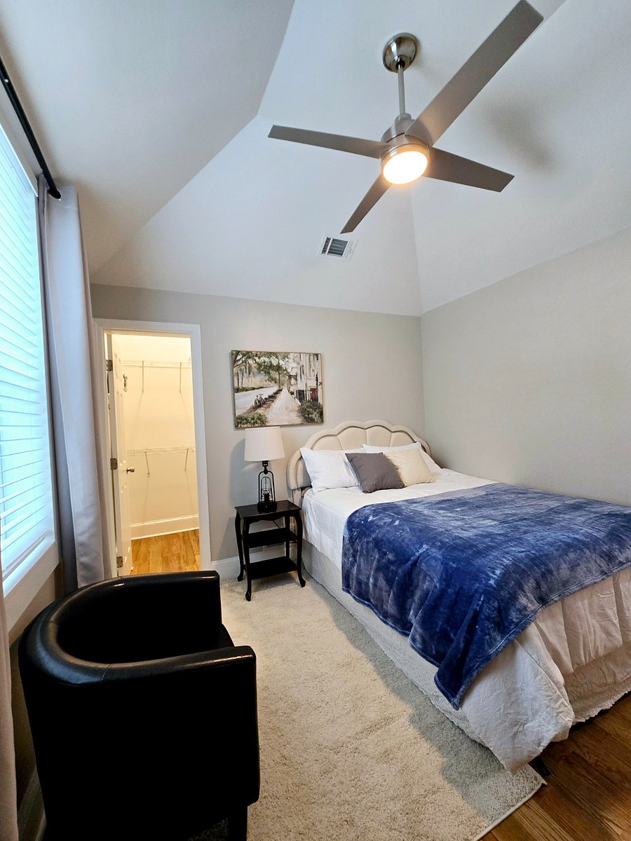 Secondary bedroom view