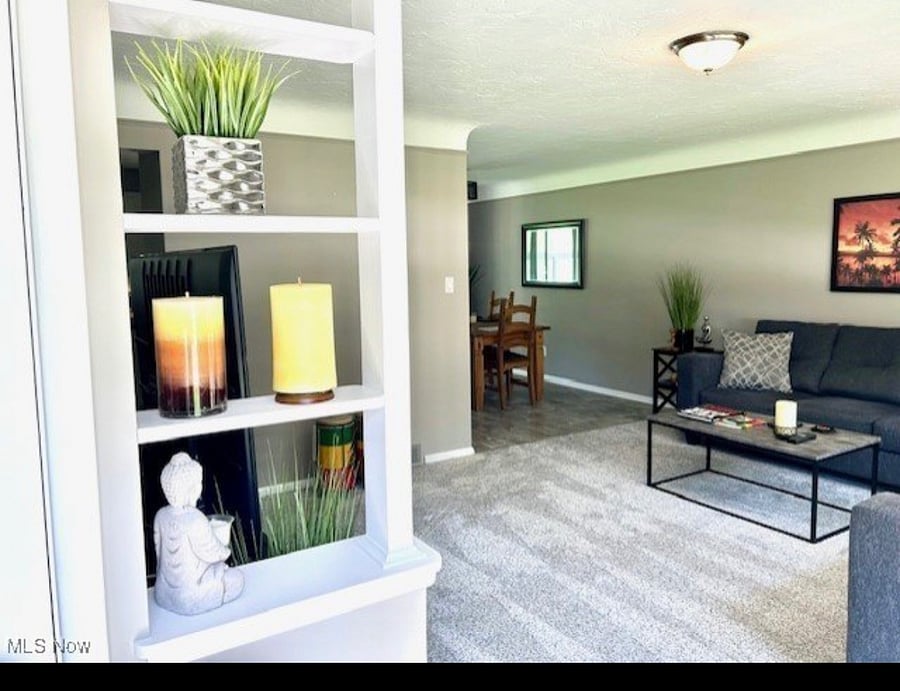 Furnished Finder property 672144_2 photo 4