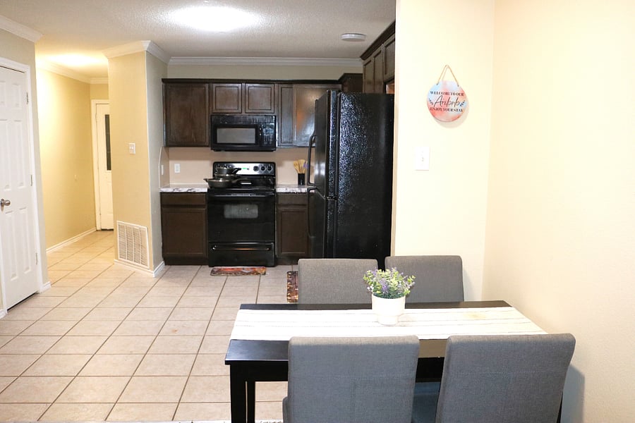 Furnished Finder property 672153_3 photo 3