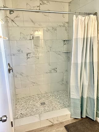 Full bathroom