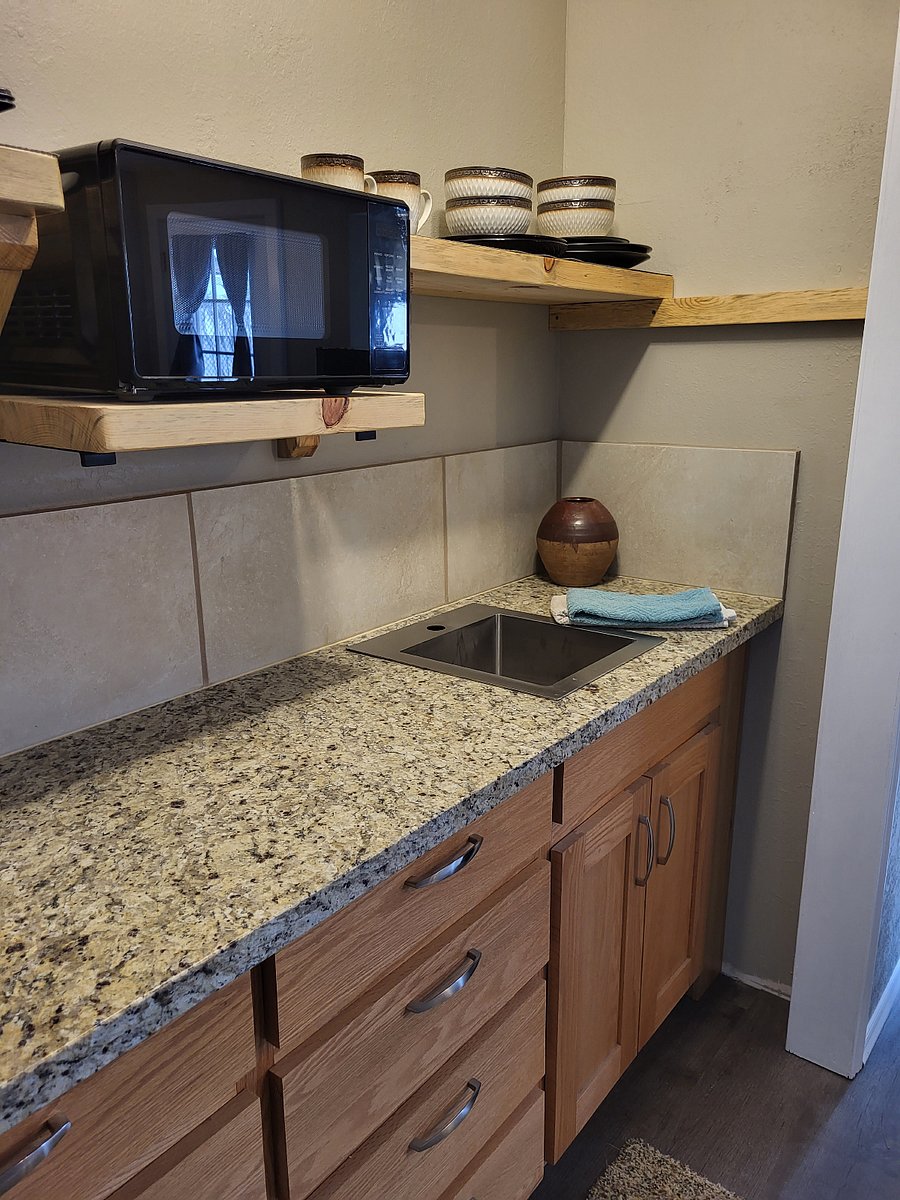 Furnished Finder property 672169_1 photo 9