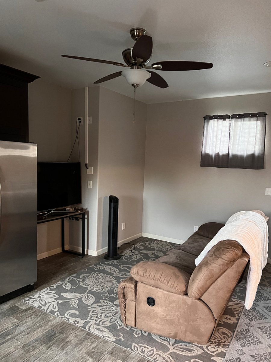 Furnished Finder property 672176_1 photo 8