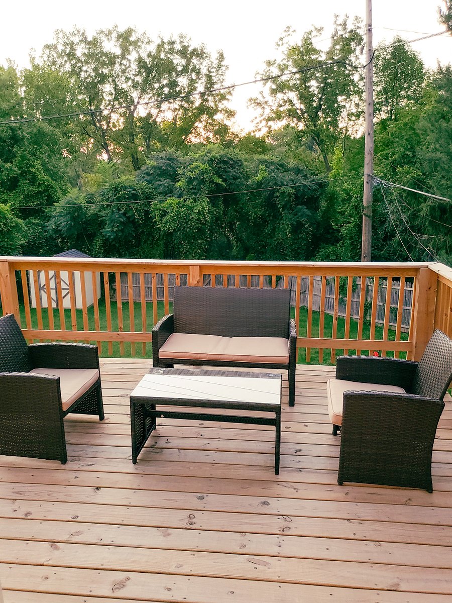 Private porch