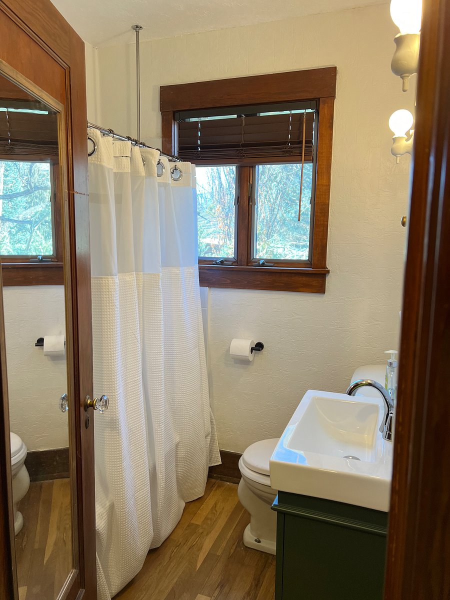 Furnished Finder property 672251_1 photo 15