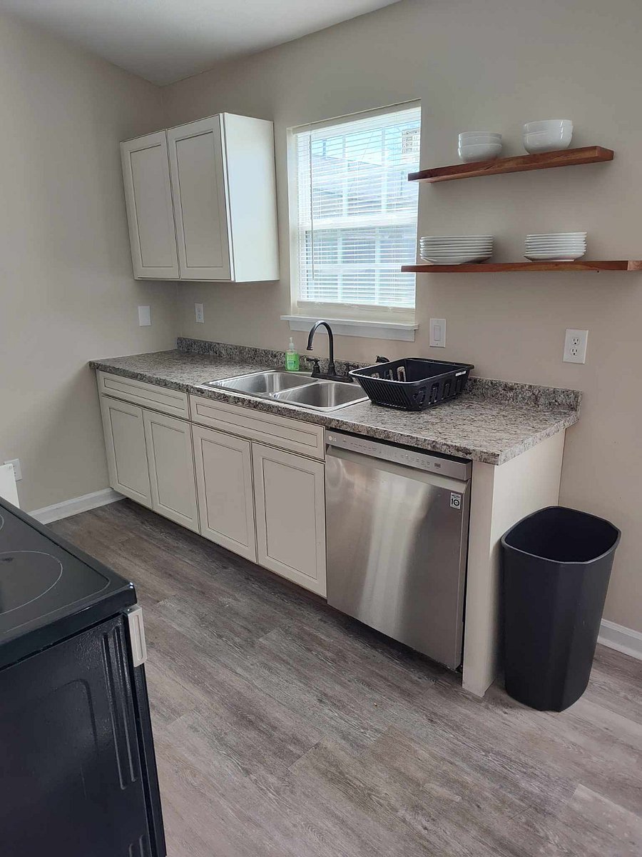 Furnished Finder property 672271_1 photo 6