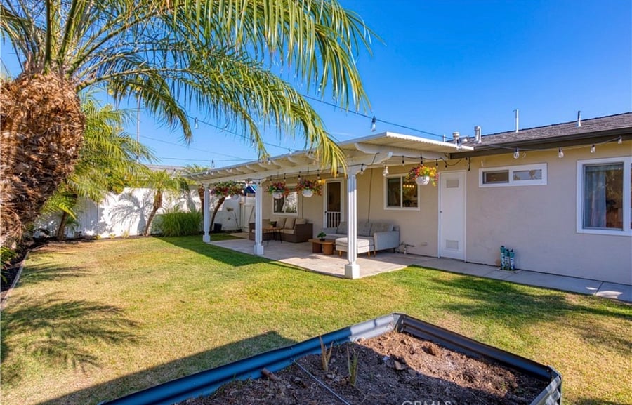 Furnished Finder property 672302_1 photo 17