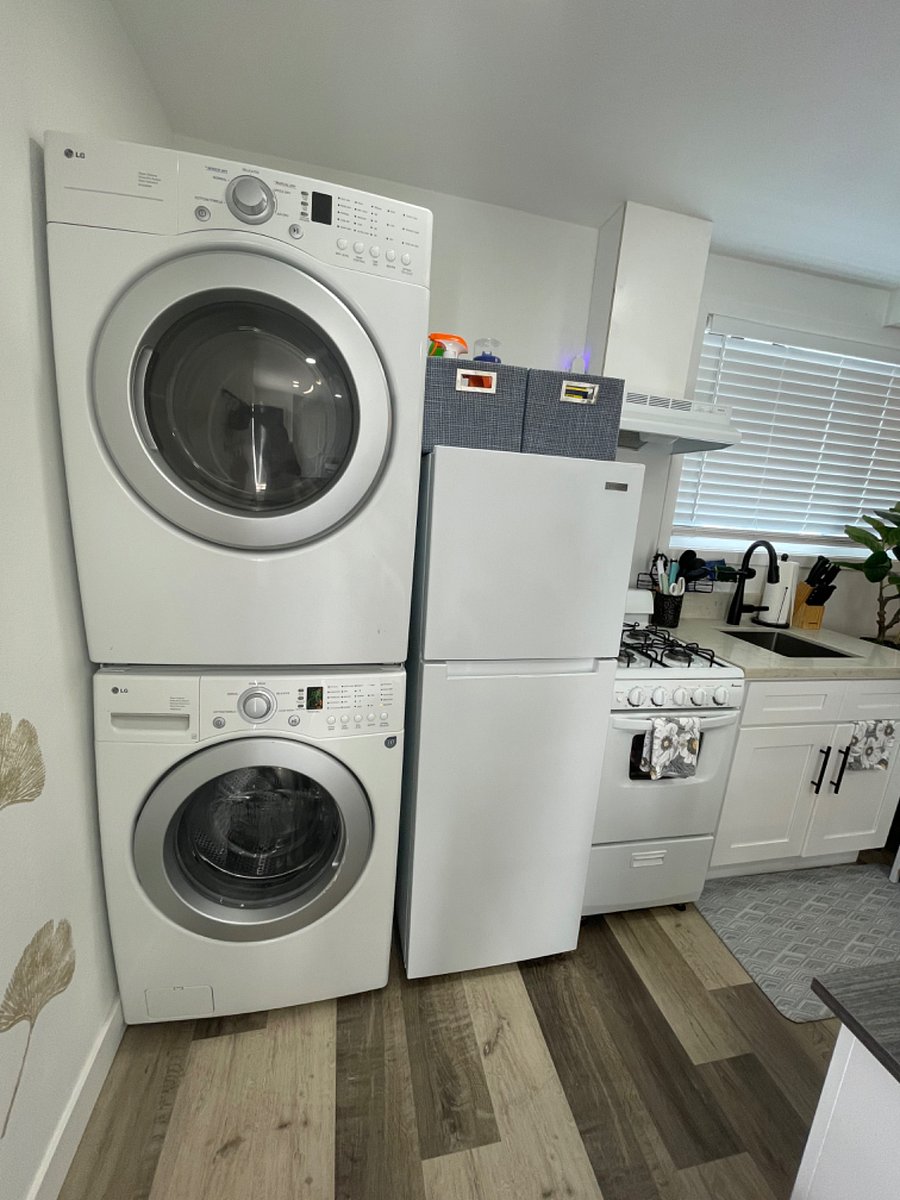 Furnished Finder property 672302_2 photo 20