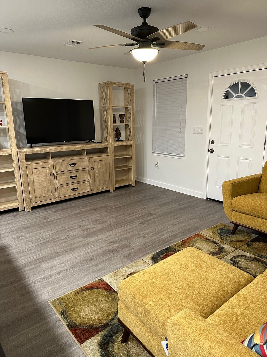 Furnished Finder property 672359_1 photo 3