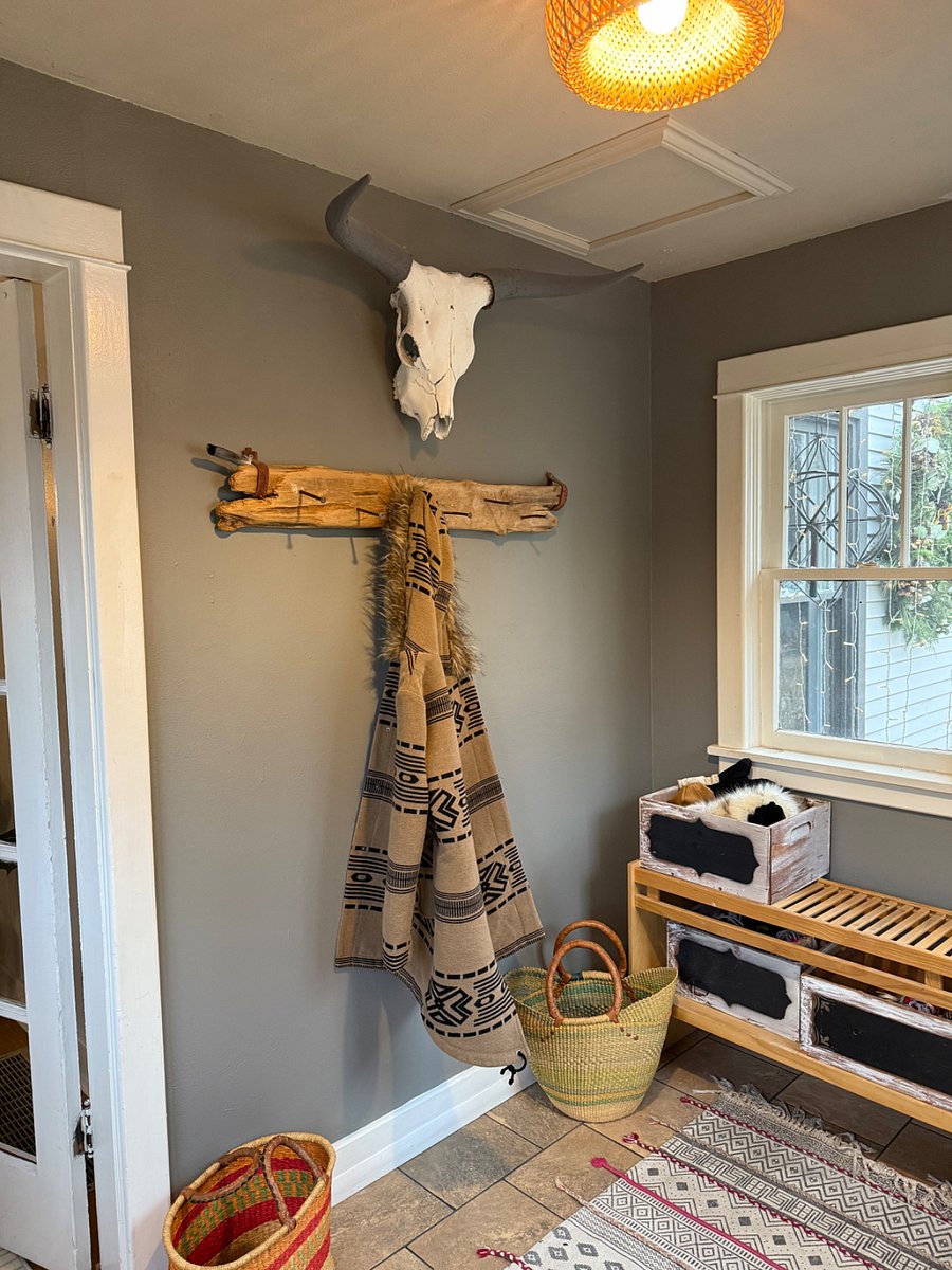 Mud room