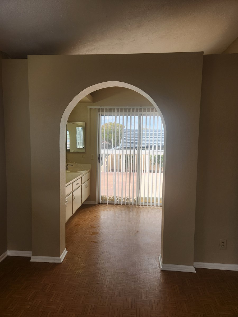 Furnished Finder property 672401_1 photo 31