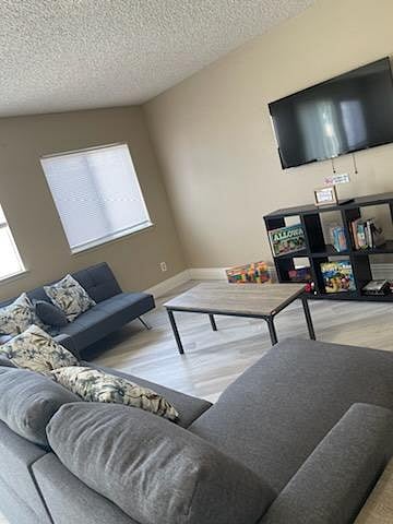 Furnished Finder property 672401_1 photo 37