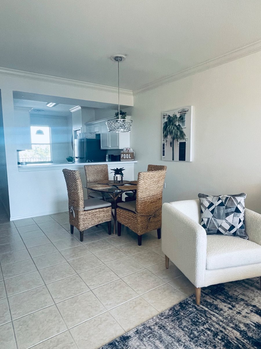 Furnished Finder property 672403_1 photo 4