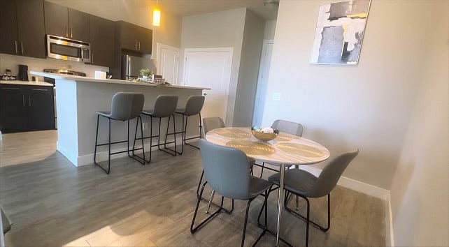 Furnished Finder property 672419_1 photo 2