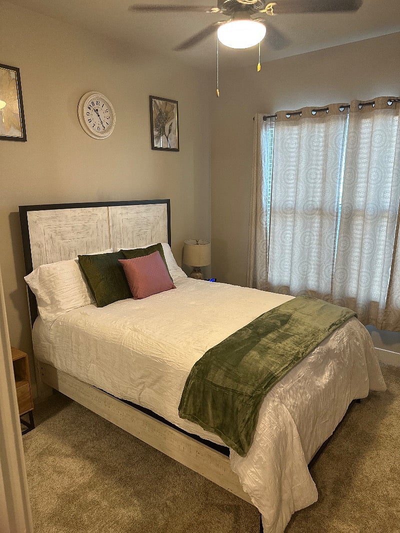 Furnished Finder property 672419_1 photo 5