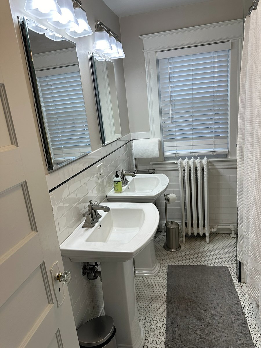 Furnished Finder property 672420_1 photo 25
