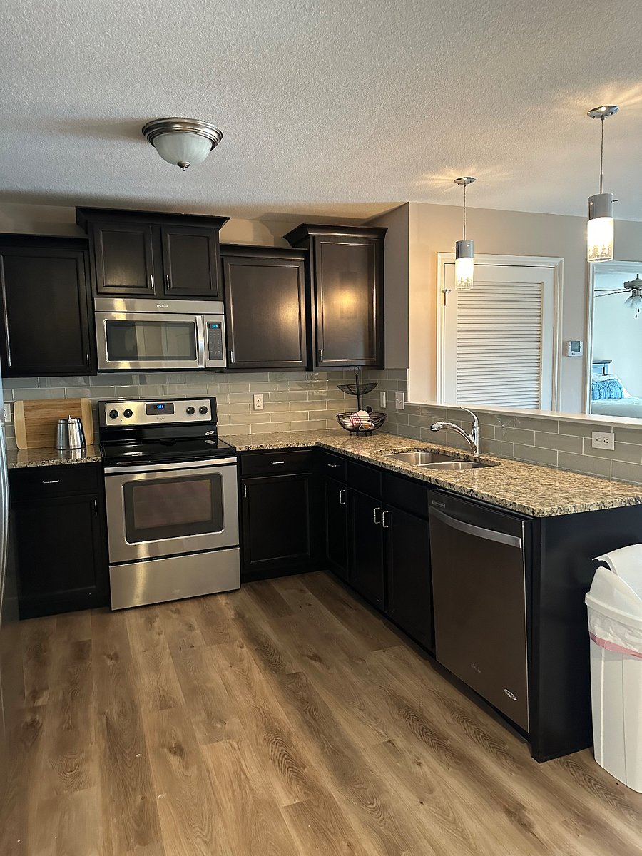 Furnished Finder property 672446_1 photo 3