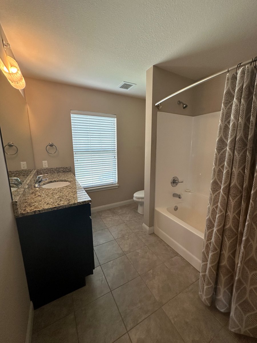 Furnished Finder property 672446_1 photo 17