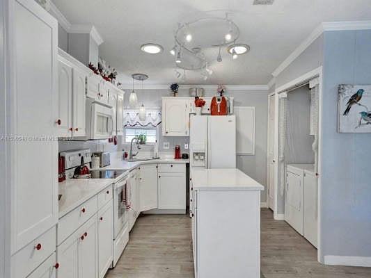 Furnished Finder property 672518_1 photo 11