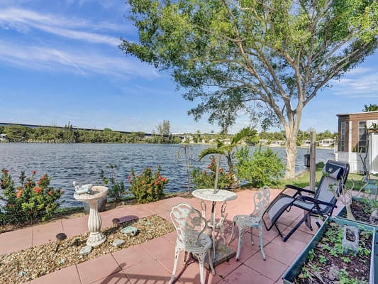 Furnished Finder property 672518_1 photo 39