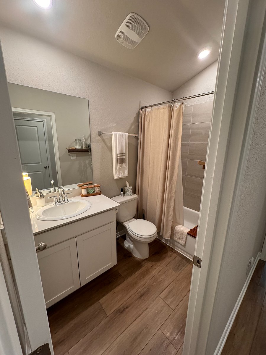 Furnished Finder property 672556_1 photo 4
