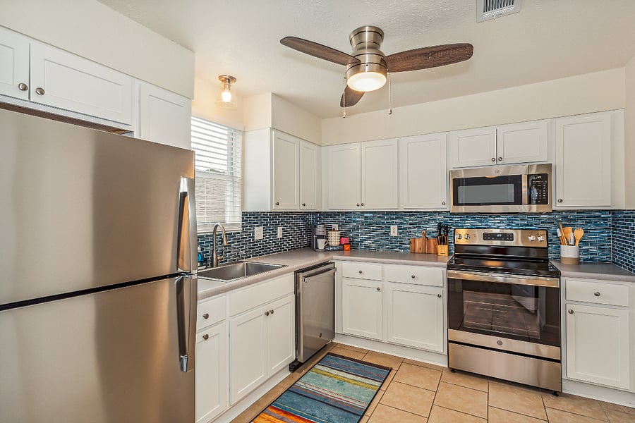 Furnished Finder property 672557_1 photo 4