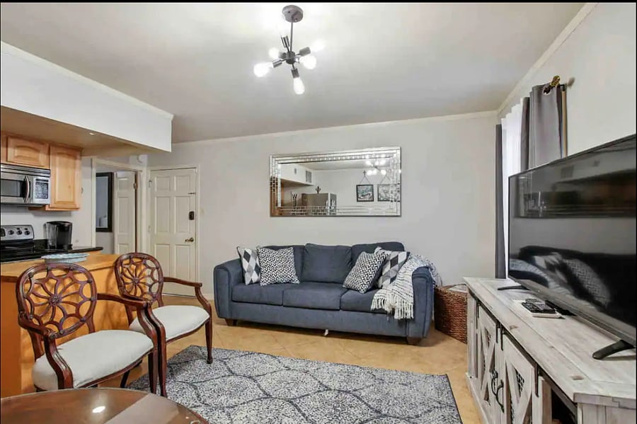 Furnished Finder property 672590_1 photo 3