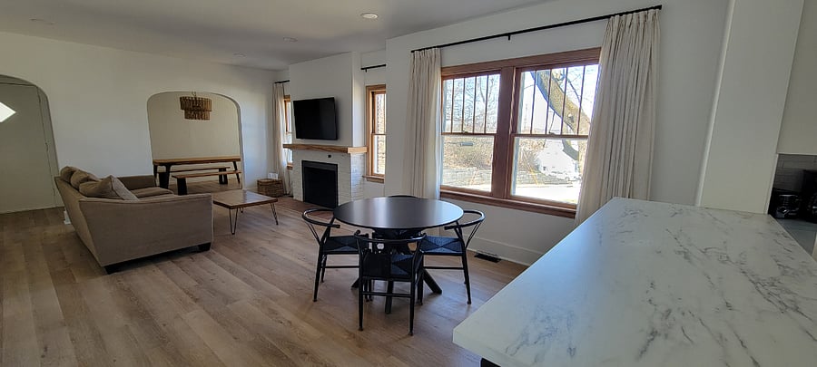 Furnished Finder property 672593_1 photo 3