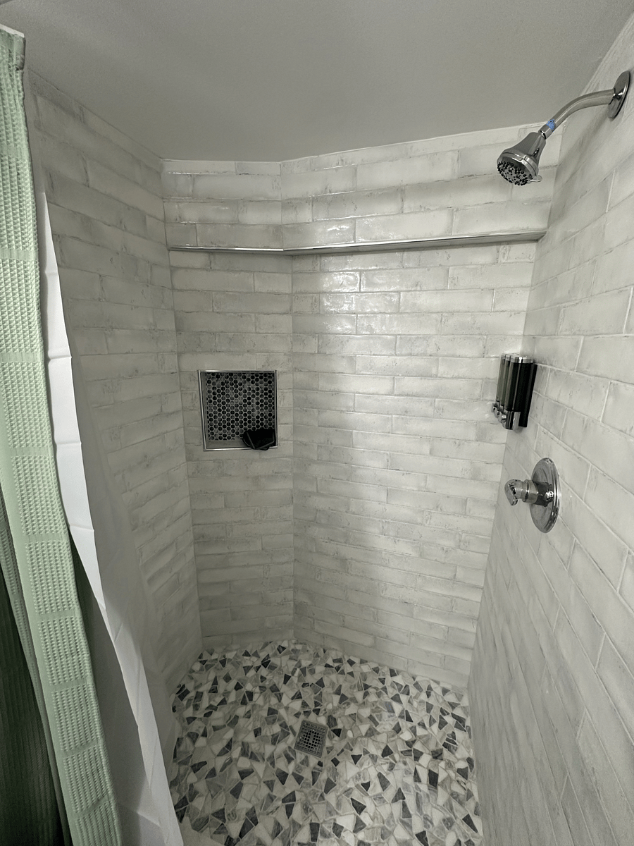 Furnished Finder property 672668_1 photo 17