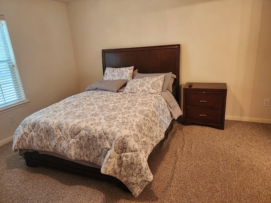 Furnished Finder property 672731_1 photo 3