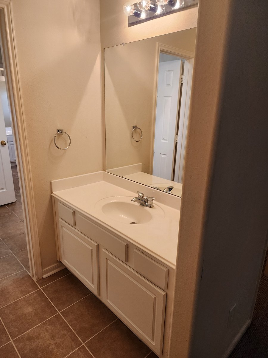 Furnished Finder property 672731_1 photo 8