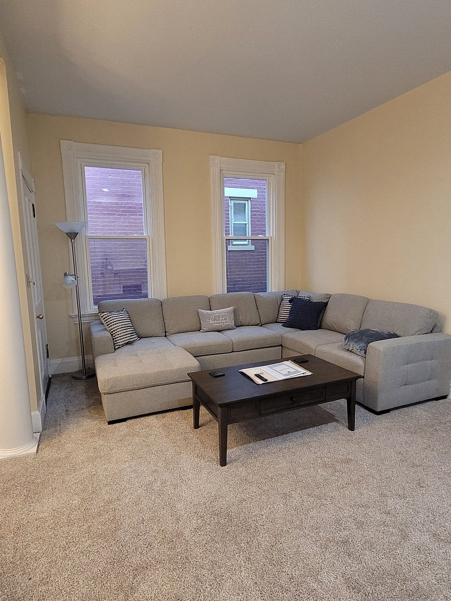 Comfortable Living Room Seating