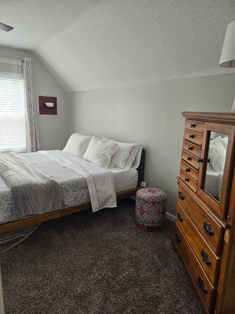 Furnished Finder property 672854_1 photo 24