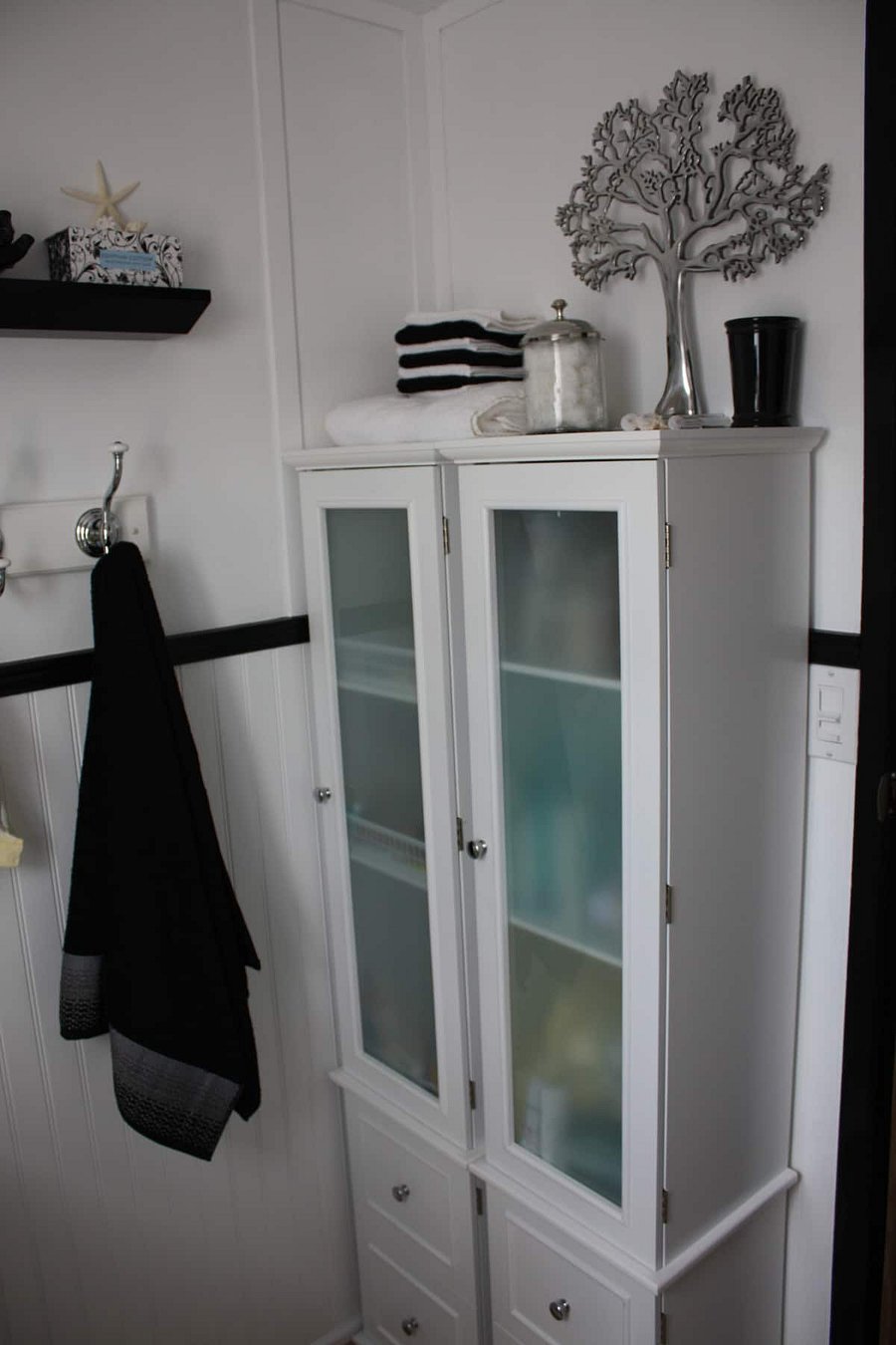 Bathroom with all amenities