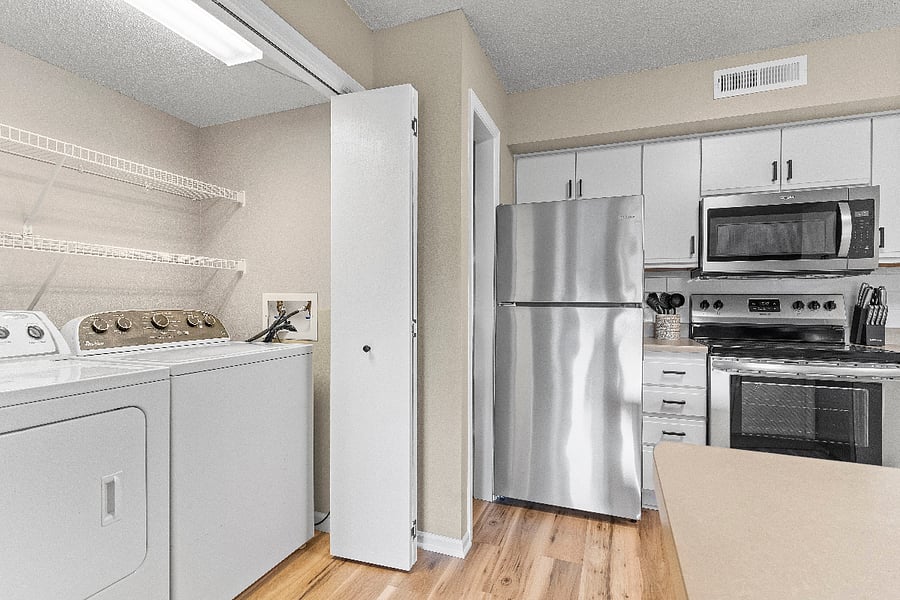 Furnished Finder property 672934_1 photo 8