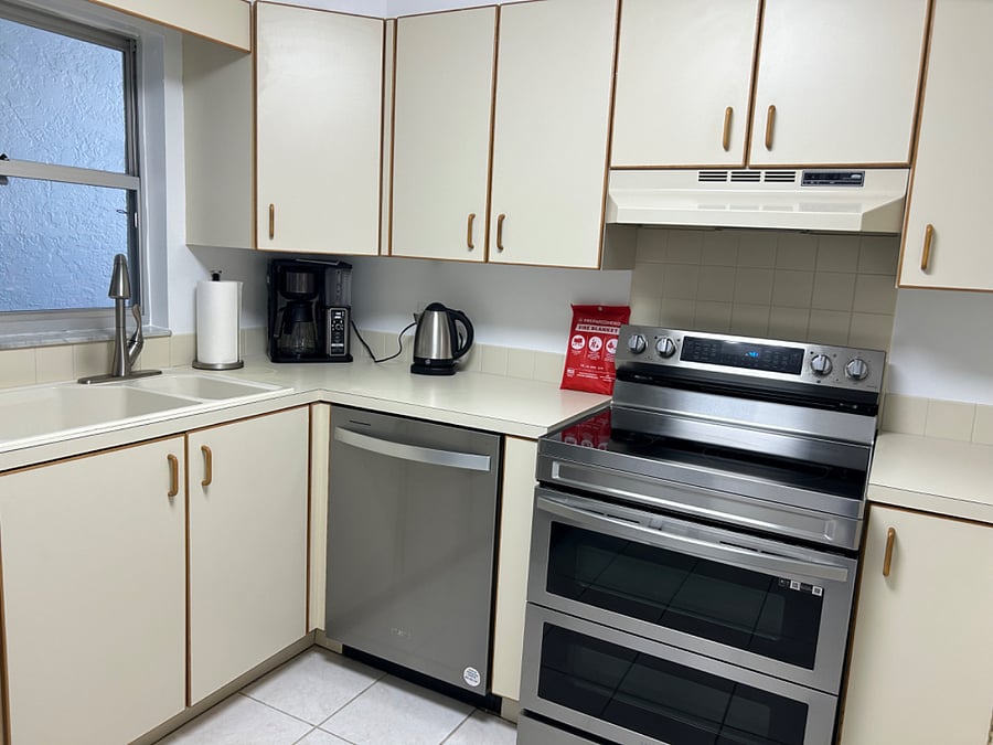Furnished Finder property 672968_2 photo 16
