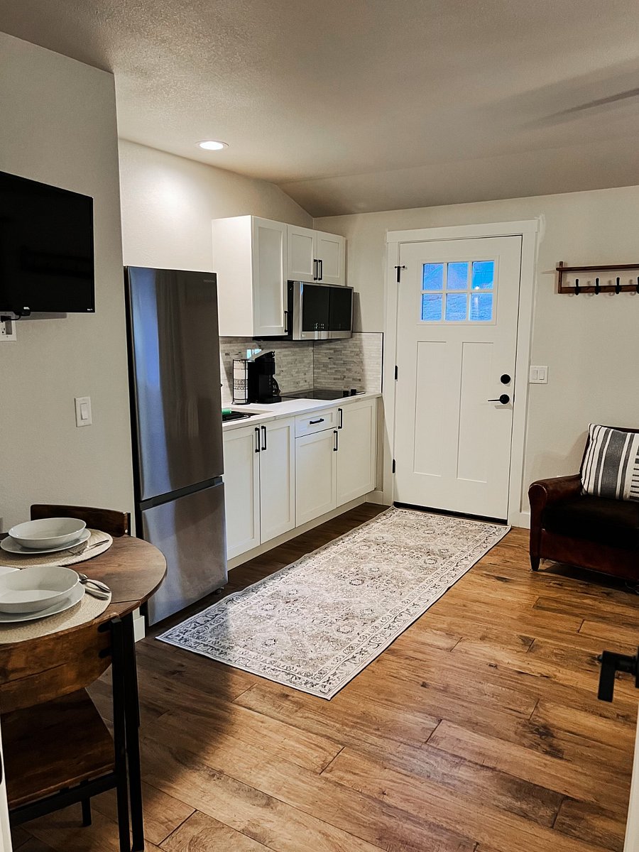 Furnished Finder property 672971_1 photo 8