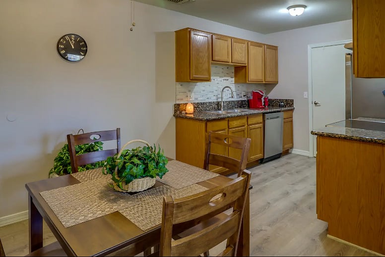 Furnished Finder property 672977_1 photo 10