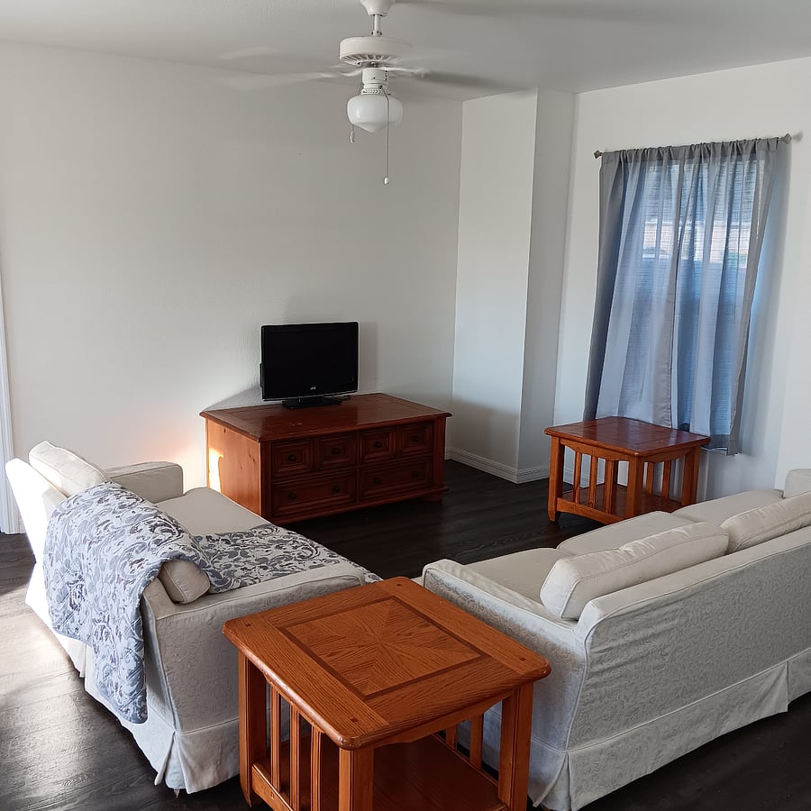 Furnished Finder property 673259_1 photo 3