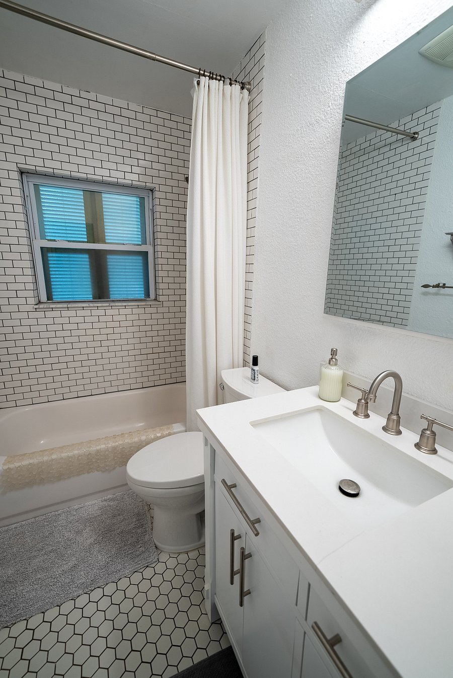 Furnished Finder property 673328_1 photo 48