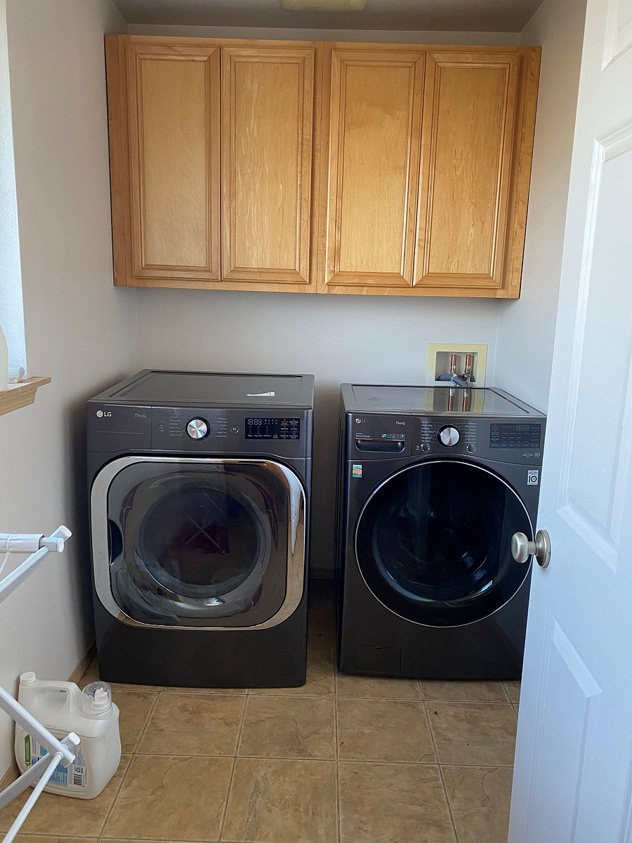 Washer/ Dryer on the 2nd floor