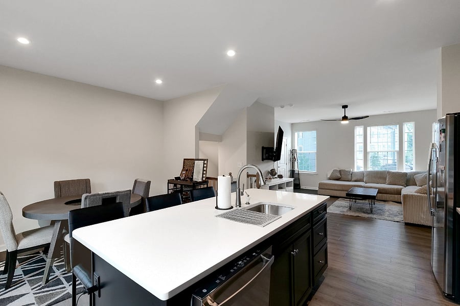 Furnished Finder property 673404_1 photo 13