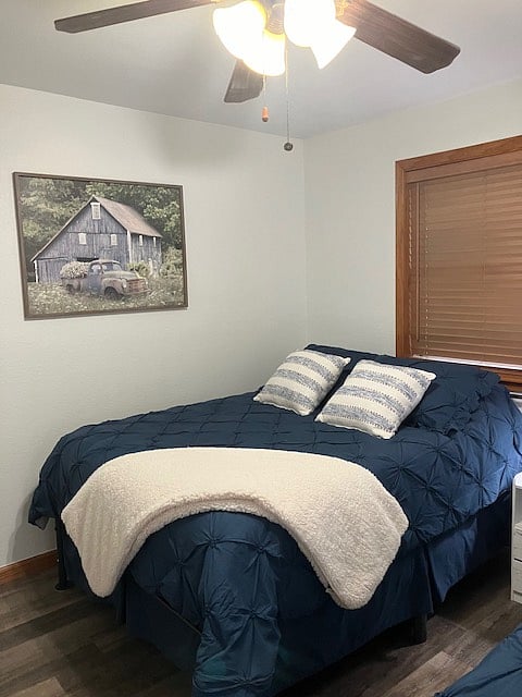 Full Bed in bedroom