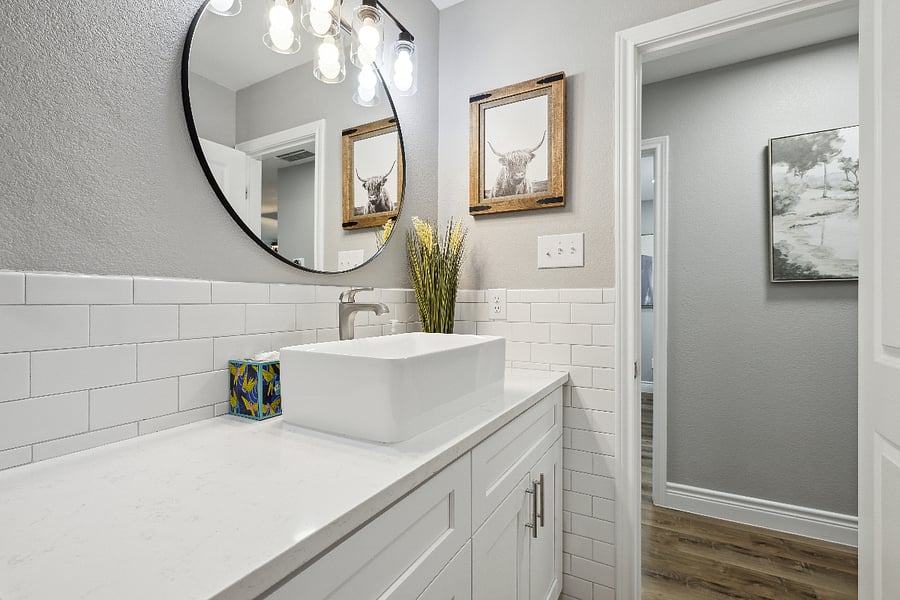 Guest Bathroom