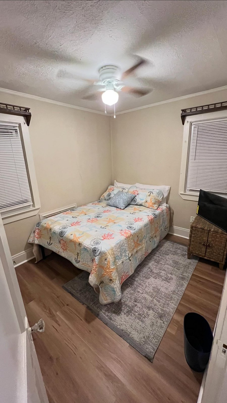 Full Bed