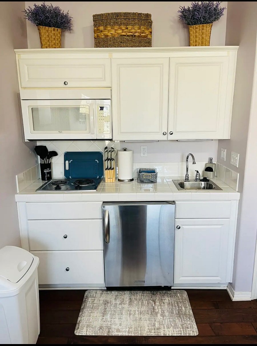 Furnished Finder property 673866_1 photo 3