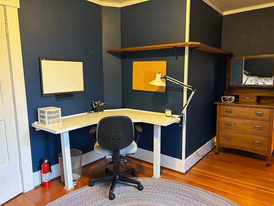 Built in Desk