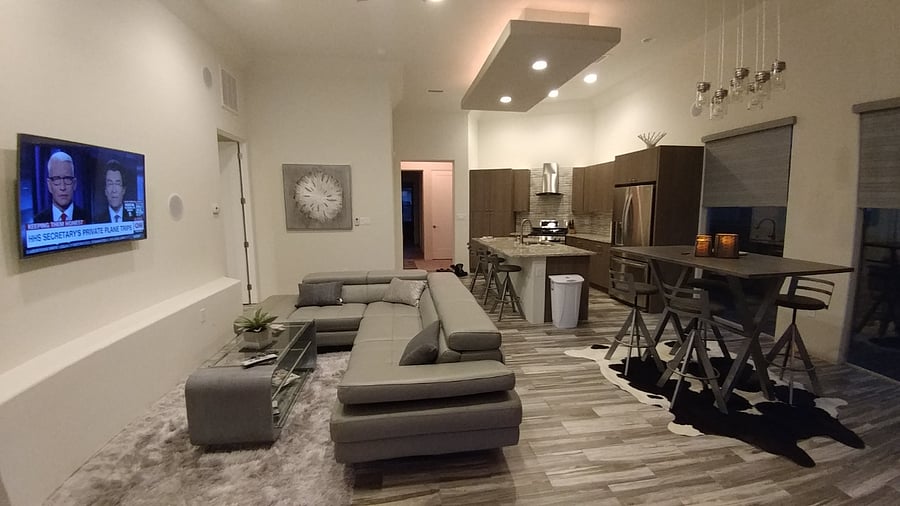 Open design Living Room/Home Theater/Kitchen