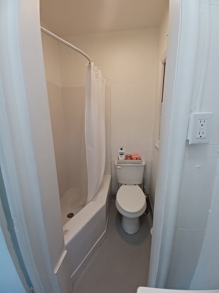 Furnished Finder property 674071_1 photo 10