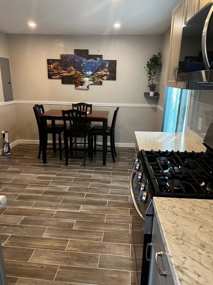 Furnished Finder property 674073_1 photo 3