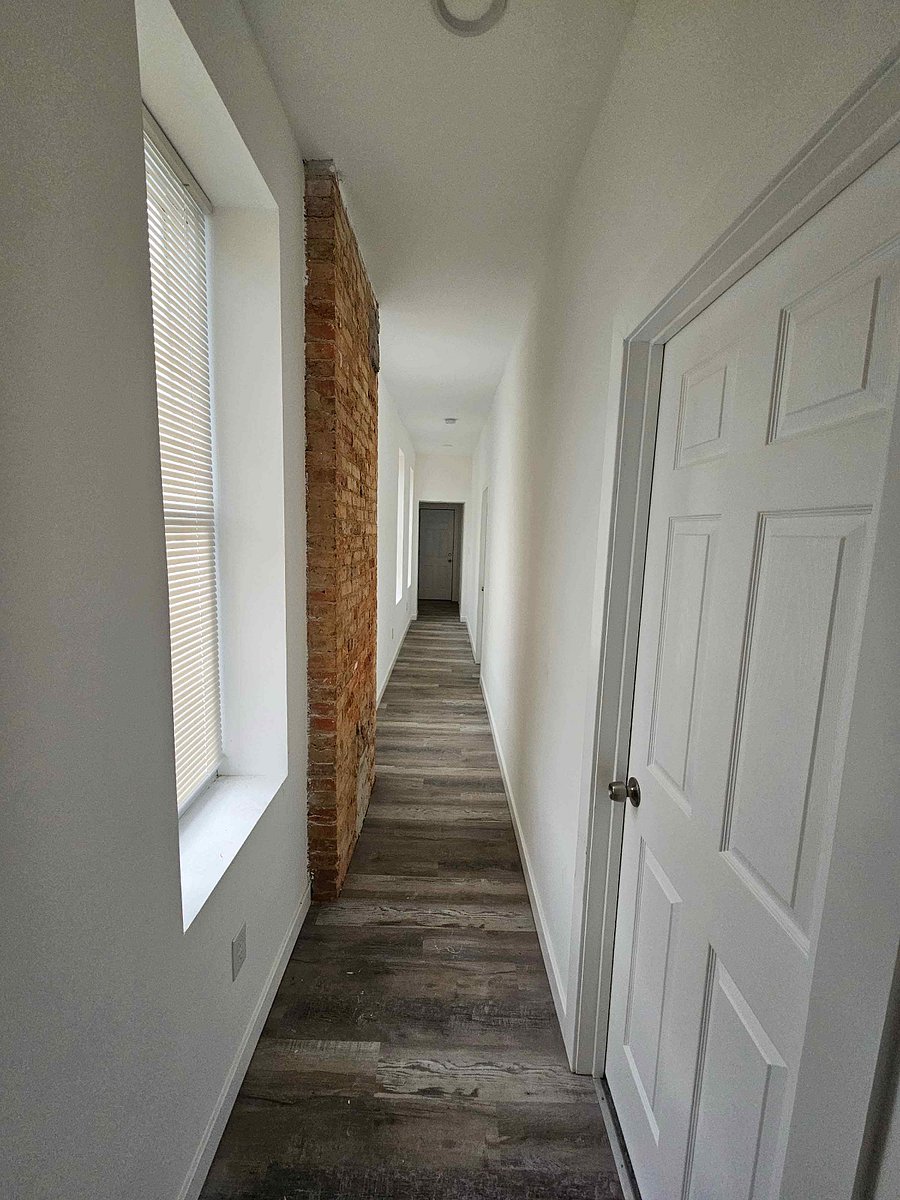 1st floor - Hallway